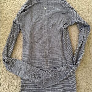 lululemon athletica Gray Long Sleeve Top